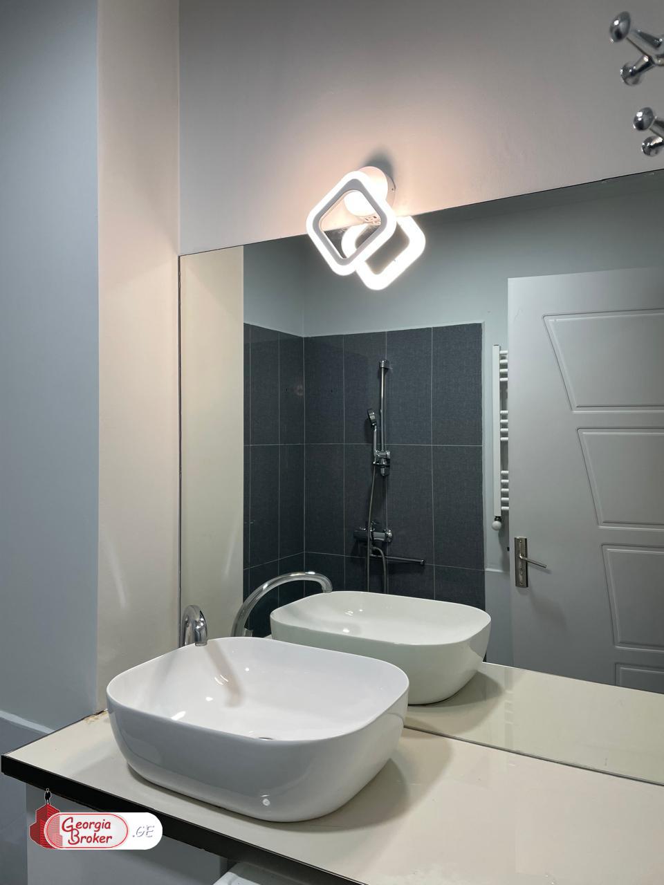 იყიდება ახალი გარემონტებული 2 ოთახიანი ბინა